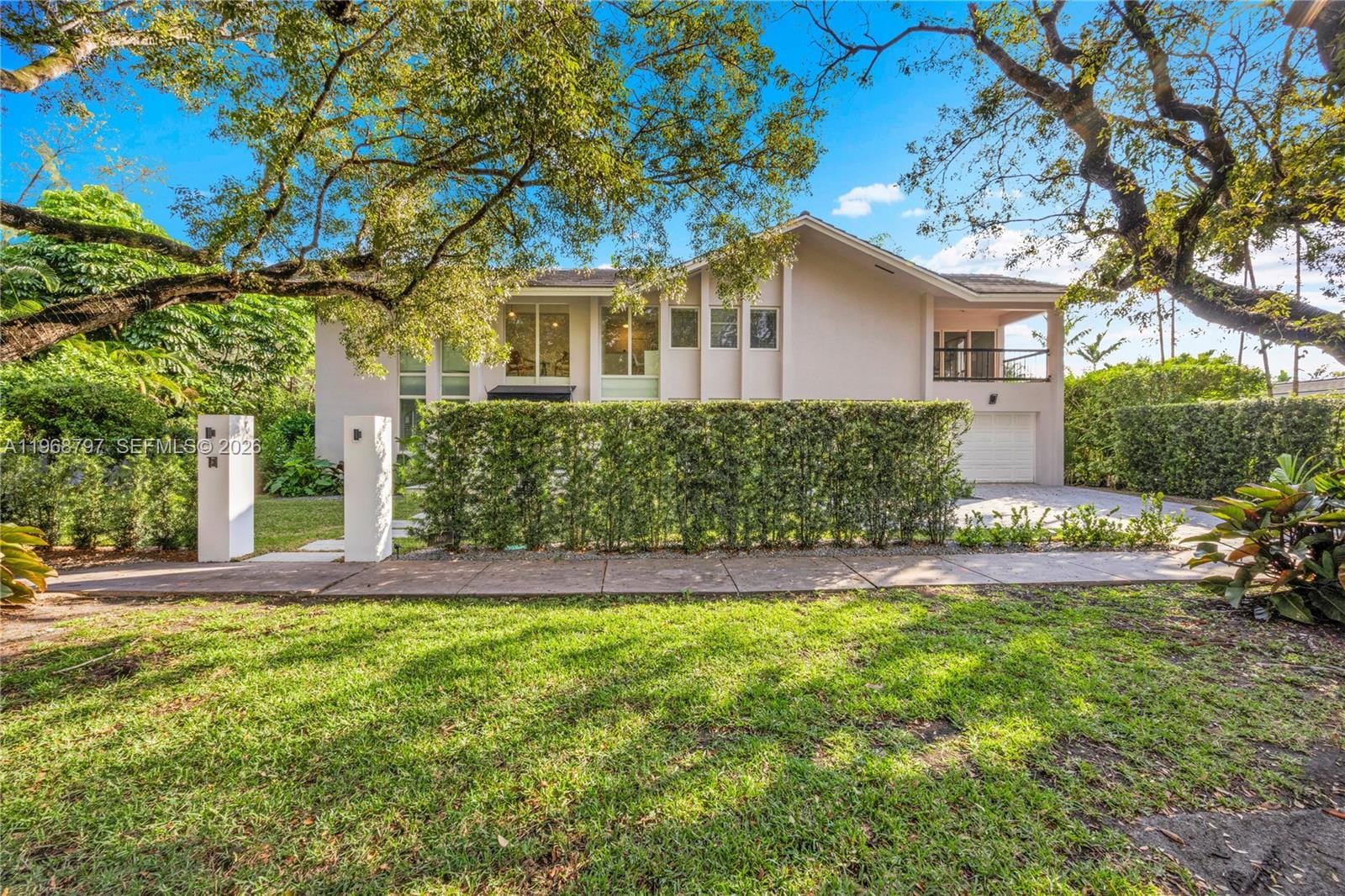 1400 Siena Avenue, Coral Gables, FL 33146 photo 2