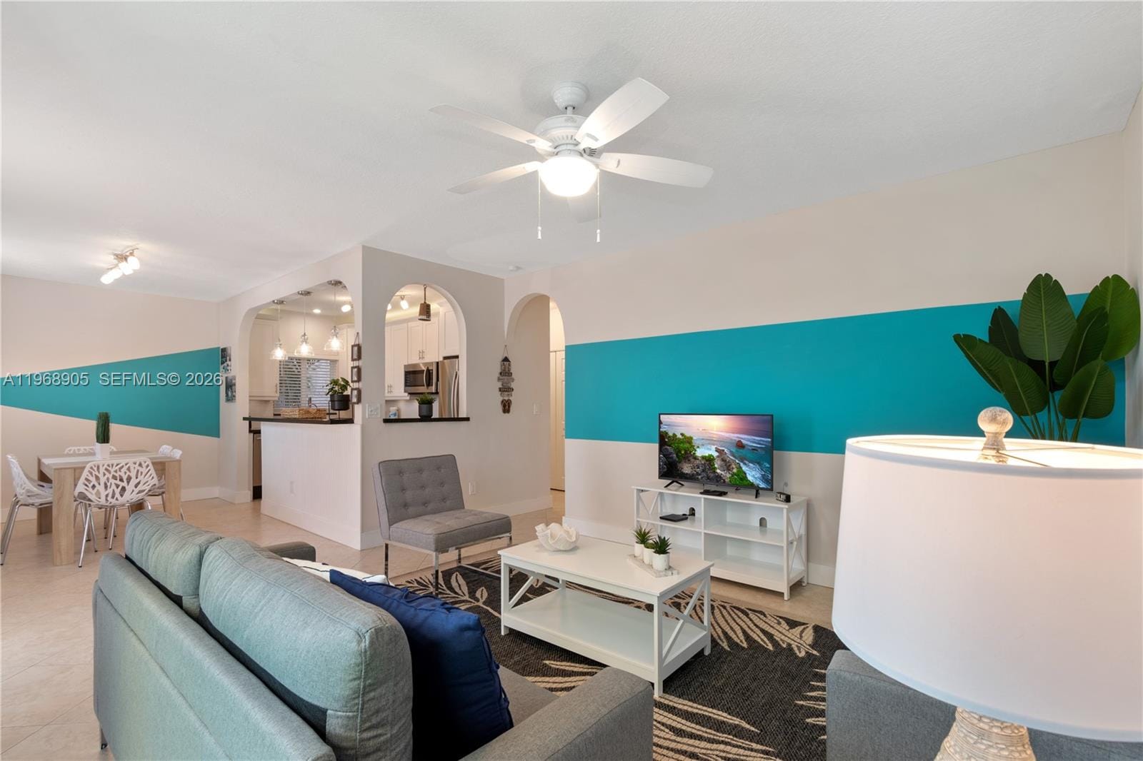 1633 Tyler Street — photo 6
