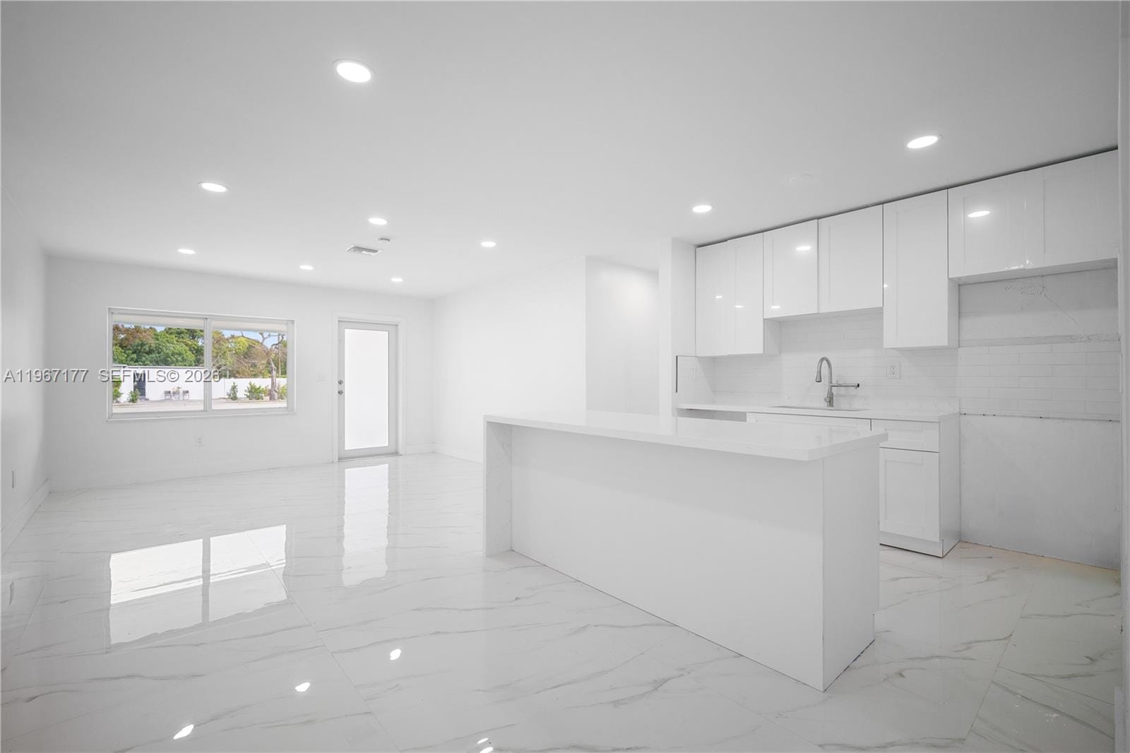 13160 NW 17th Avenue, Miami, FL 33167 photo 11