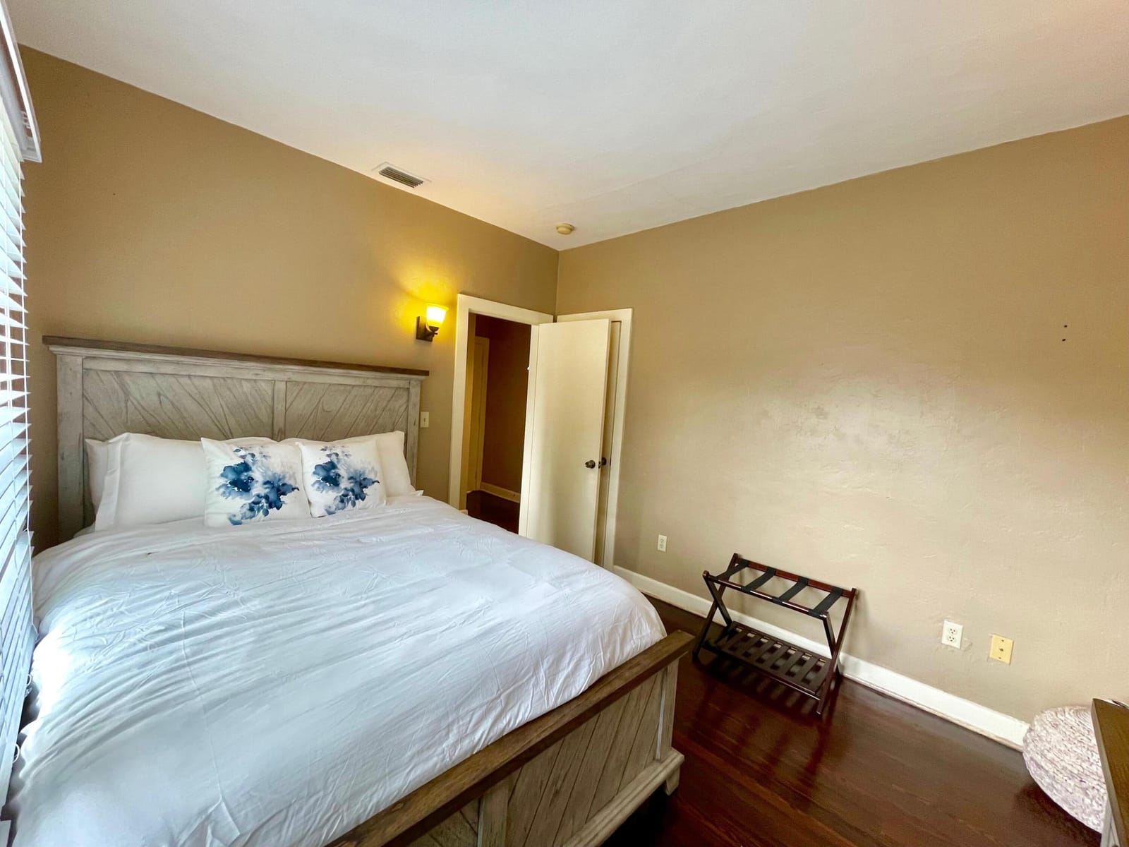5555 Garden Avenue Sfh With A Detached Apt. Bldg., West Palm Beach, FL 33405 photo 16