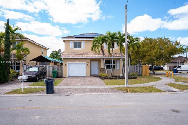 28402 SW 129th Place, sold in Evergreen Garden Estates, Homestead, FL
