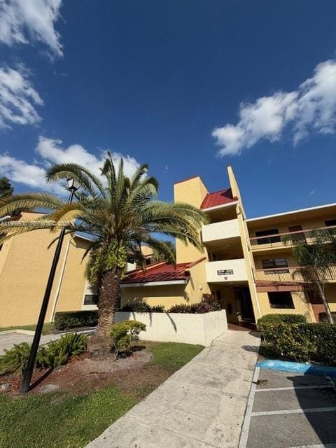 2071 Coral Ridge Drive N204, sold in Saxon Woods, Coral Springs, FL