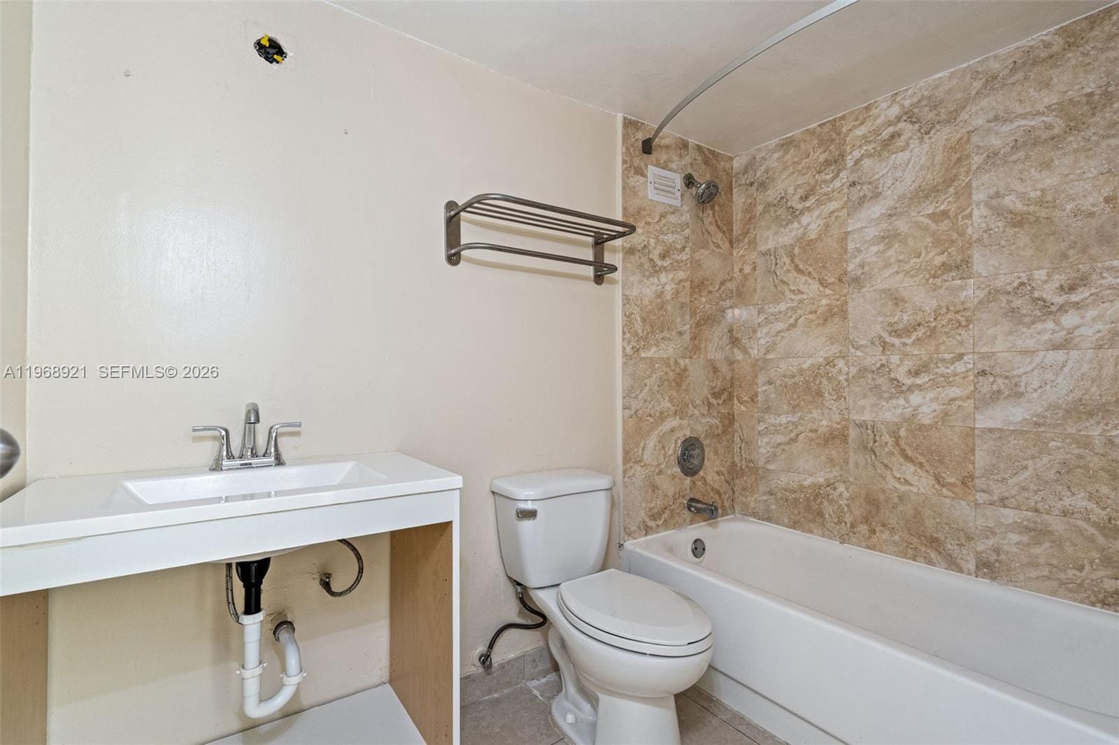 19201 Collins Avenue 603, Sunny Isles Beach, FL 33160 photo 15