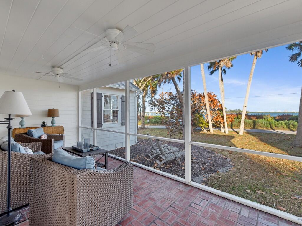 3001 N N Indian River Drive Drive — photo 7