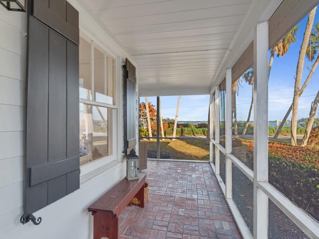 3001 N N Indian River Drive Drive — photo 8