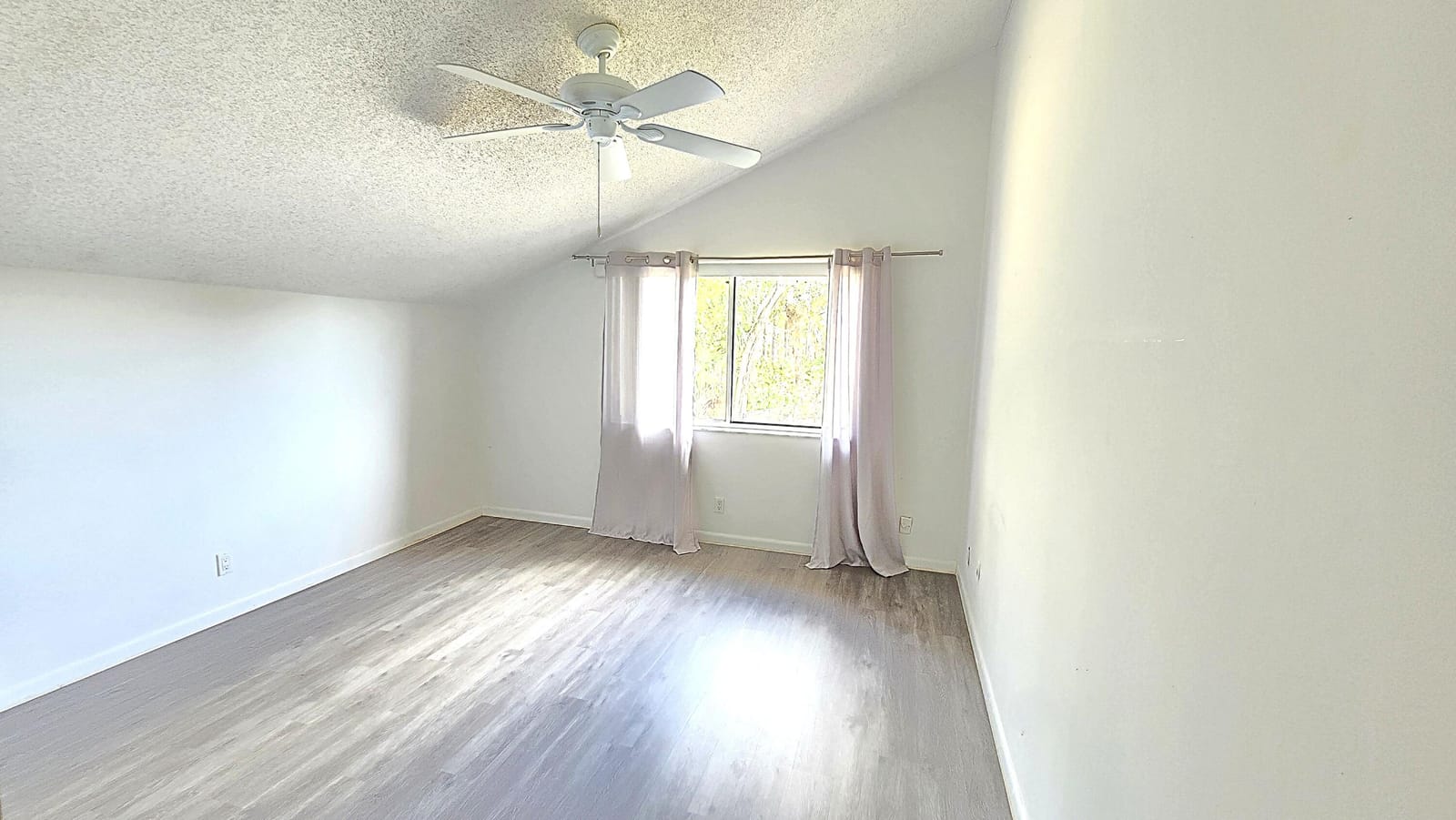 82 Maplecrest Circle, Jupiter, FL 33458 photo 12