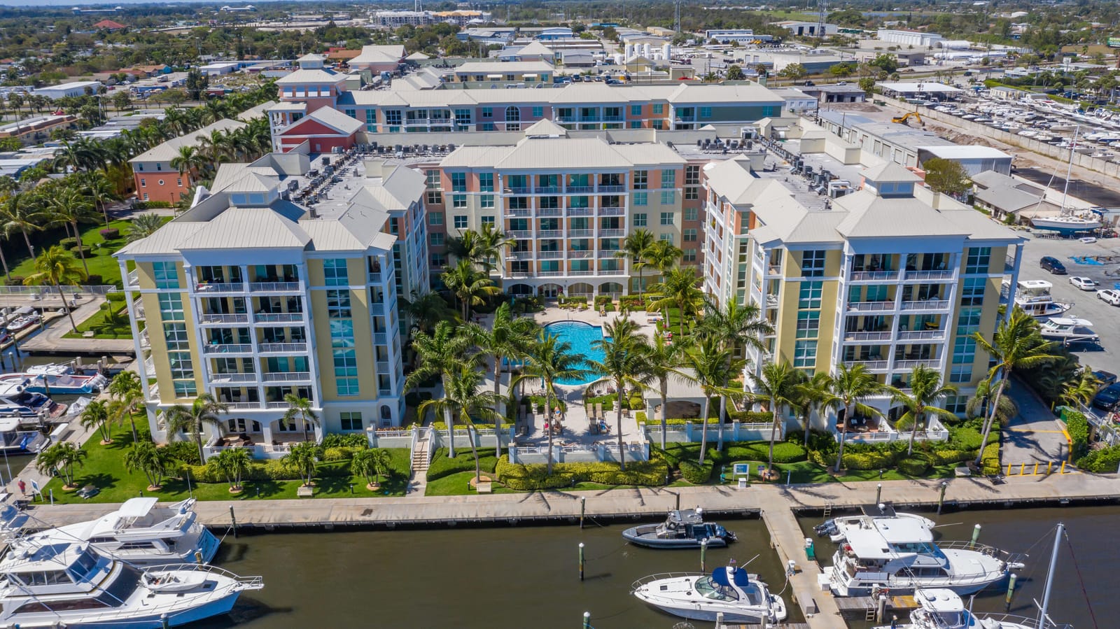 804 E Windward Way 621, Lantana, FL 33462