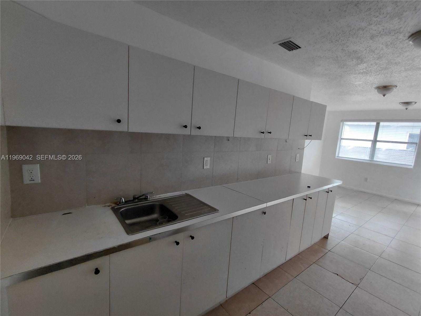 1404 NW 1406 60th Street, Miami, FL 33142 photo 17