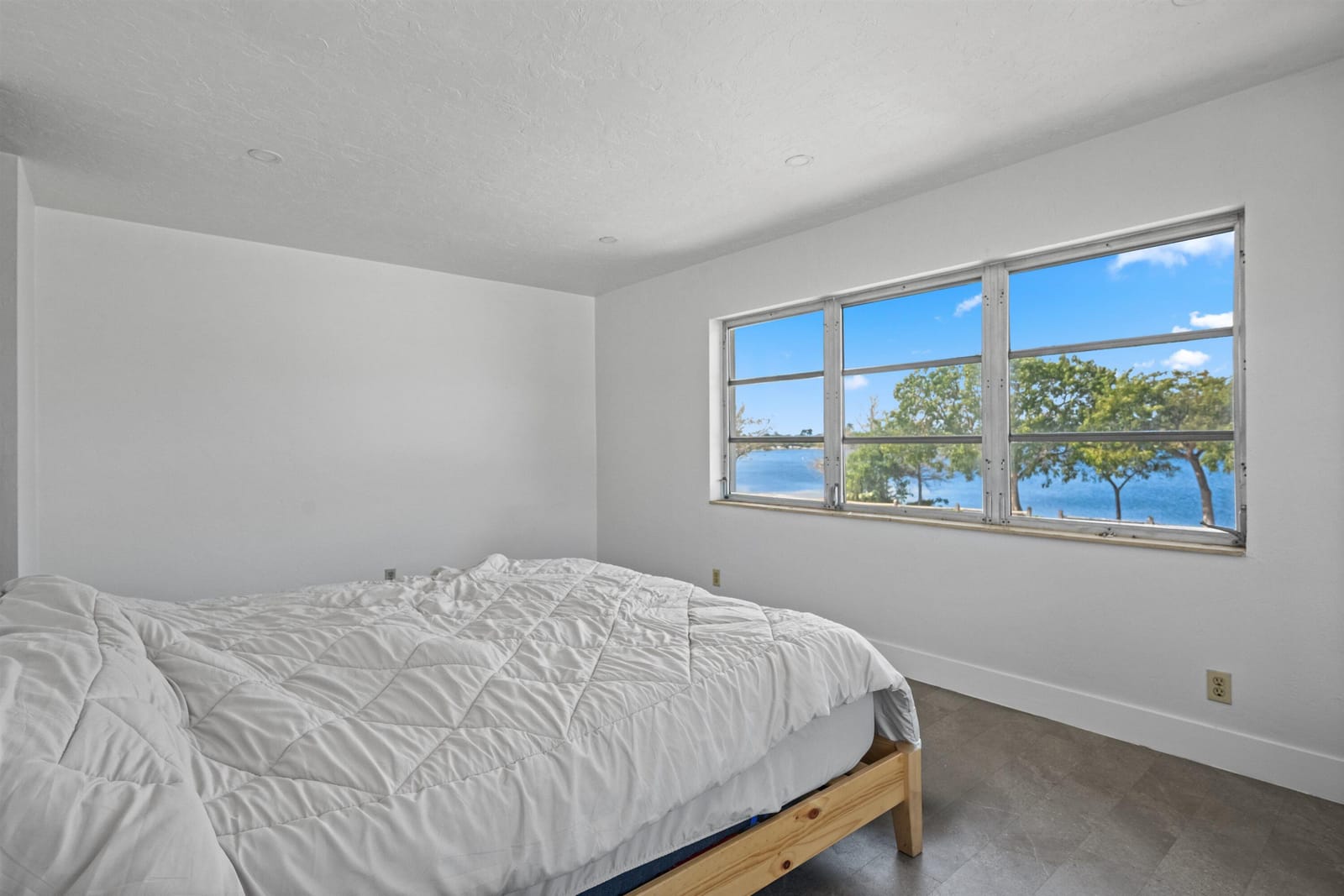 5160 Lake Osborne Drive, Lake Worth, FL 33461 photo 16
