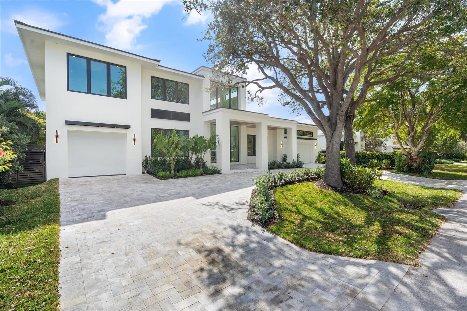 2732 NE 29th Court, Fort Lauderdale, FL 33306
