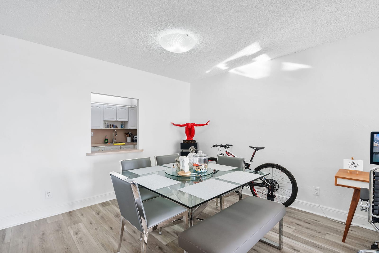 19380 Collins Avenue 523 — photo 5