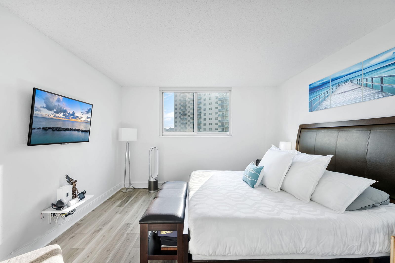 19380 Collins Avenue 523 — photo 8