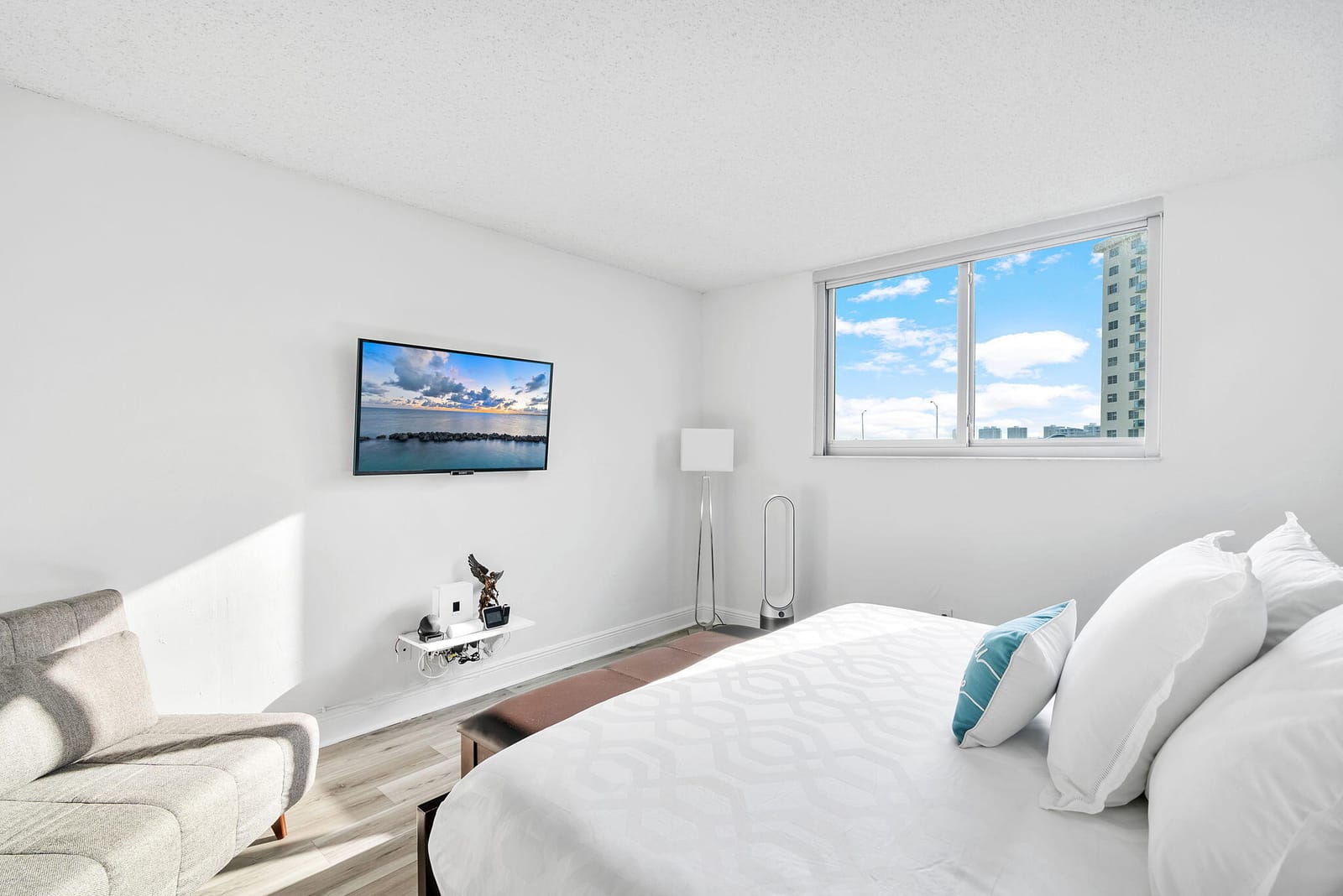 19380 Collins Avenue 523 — photo 10