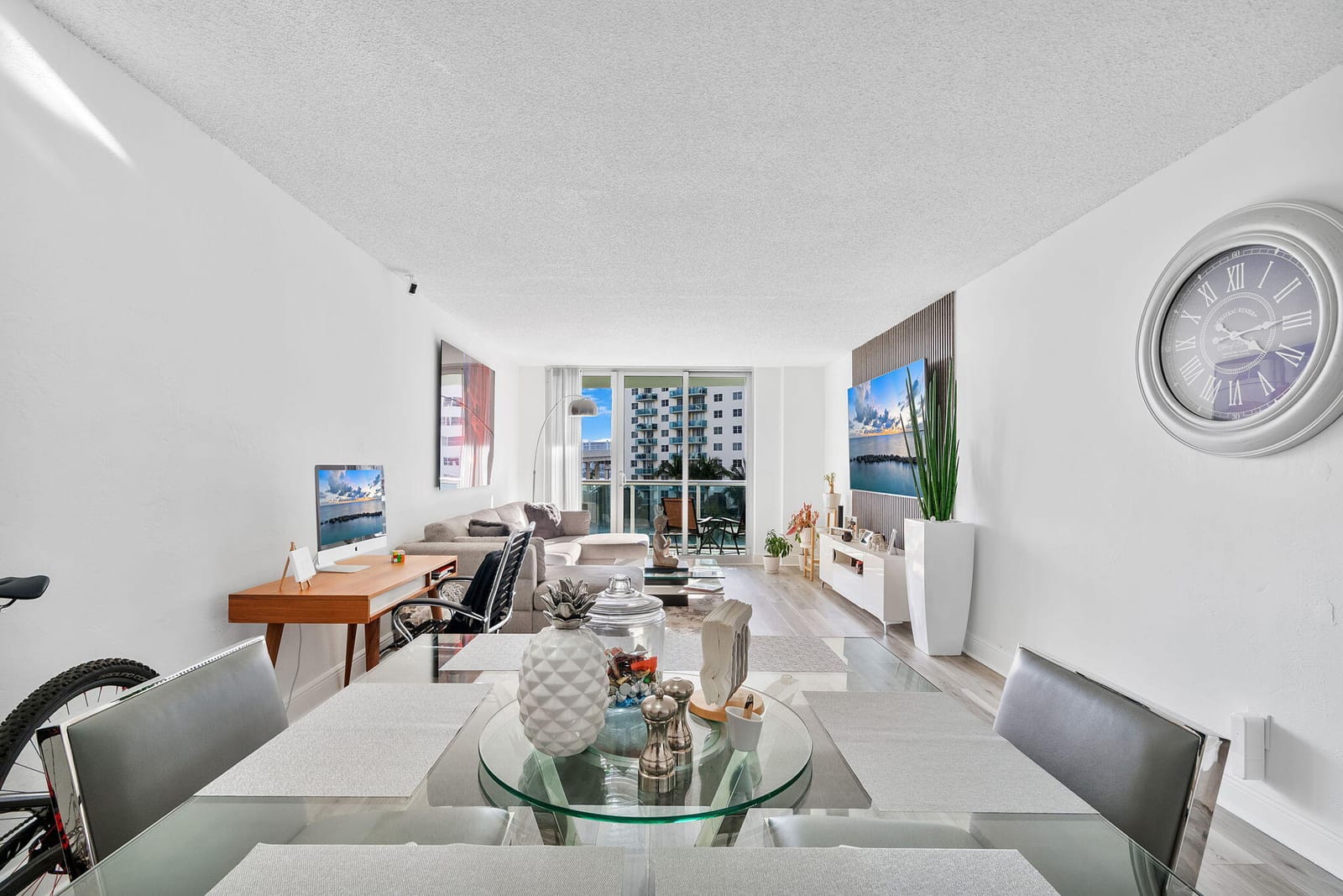 19380 Collins Avenue 523 — photo 3