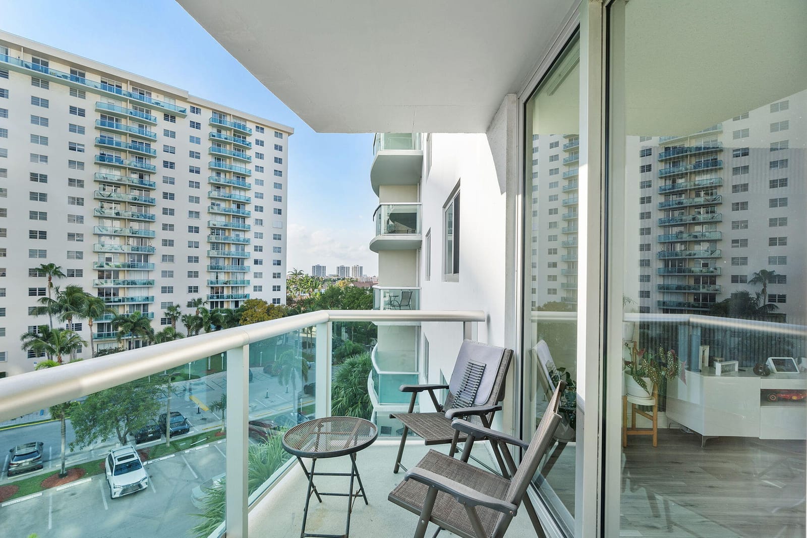 19380 Collins Avenue 523 — photo 4