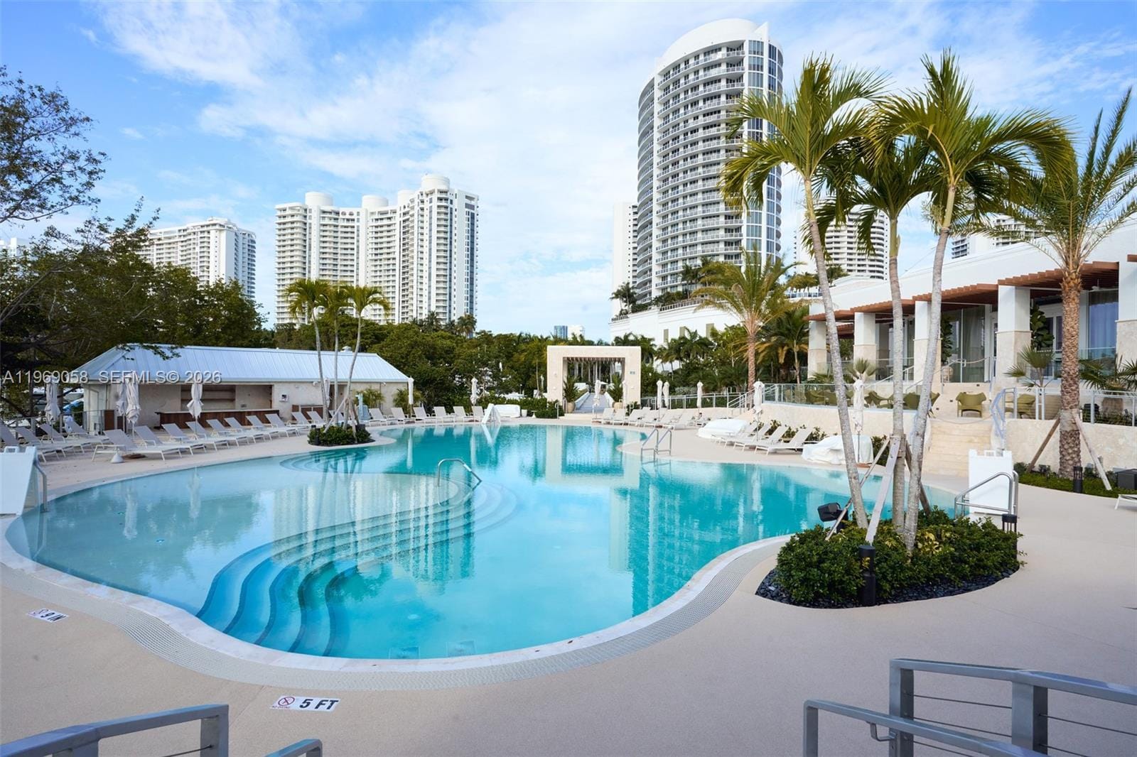 1000 W Island Boulevard 2909, Aventura, FL 33160 photo 22