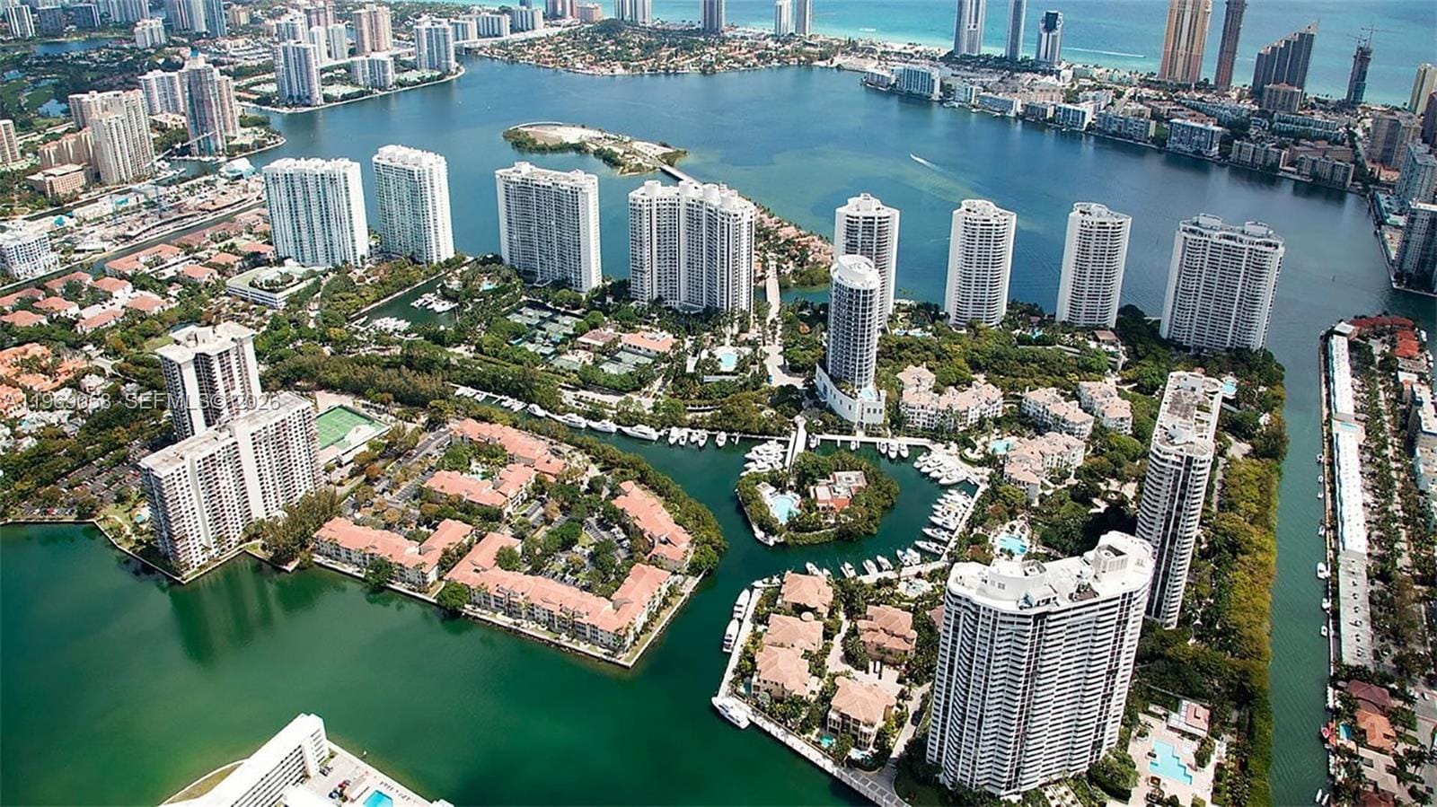 1000 W Island Boulevard 2909, Aventura, FL 33160 photo 26