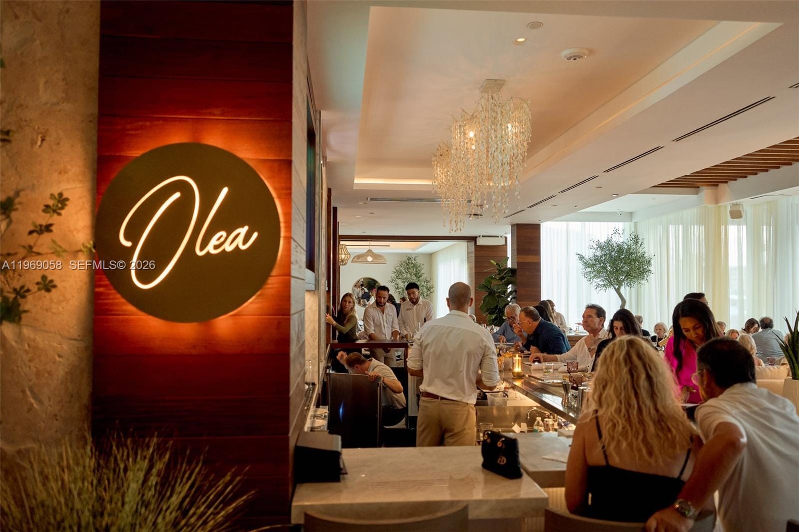 1000 W Island Boulevard 2909, Aventura, FL 33160 photo 28