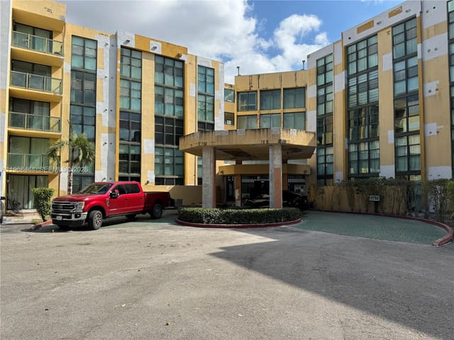 11750 SW 18th Street 3131, sold in International Park I Cond, Miami, FL