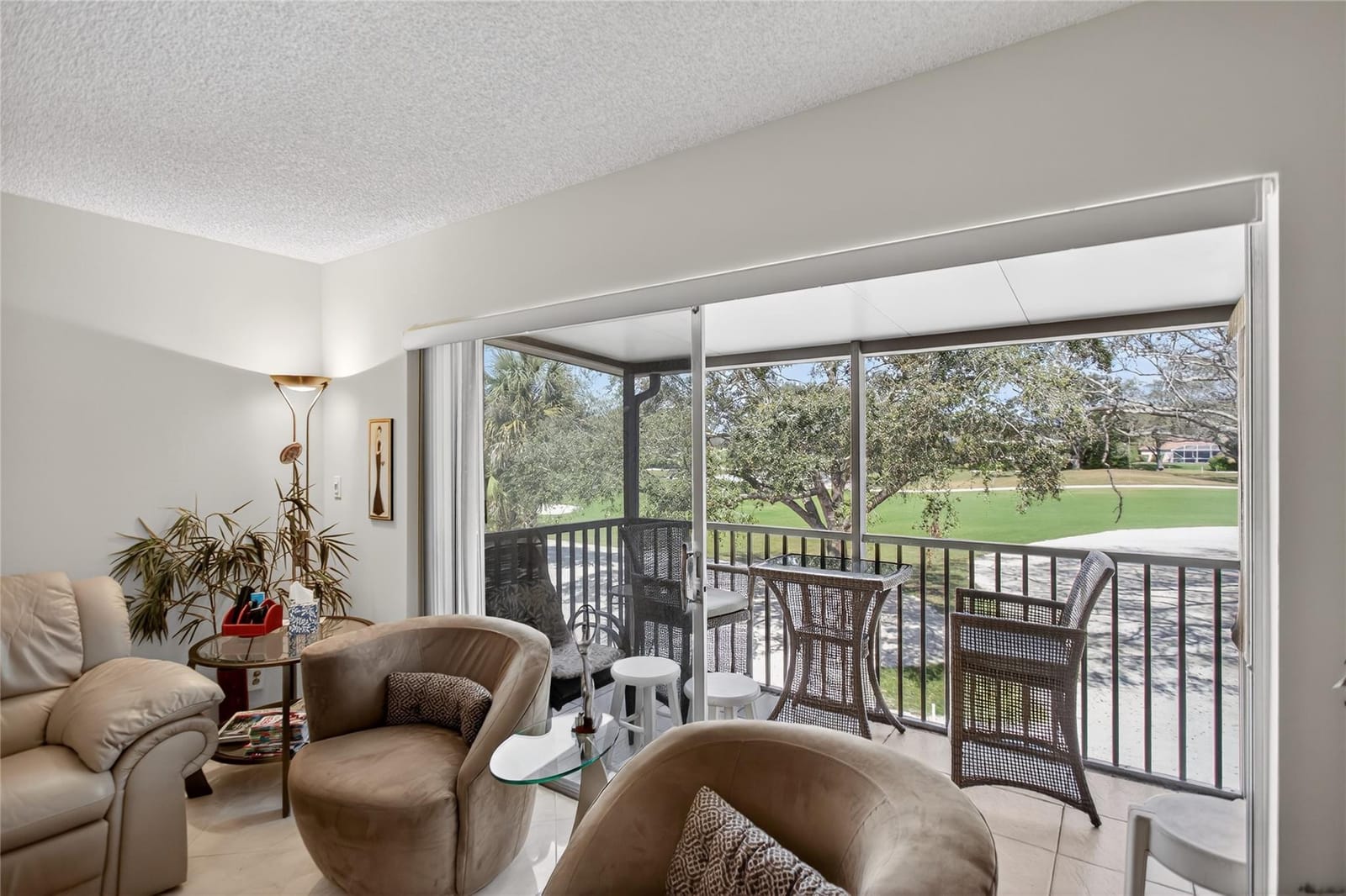 9001 Jacaranda Lane 201 — photo 10