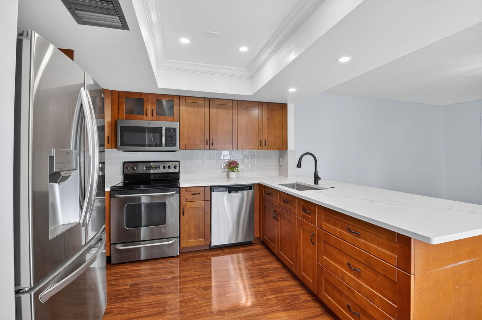 1423 SW 28th Avenue 11 B — photo 11