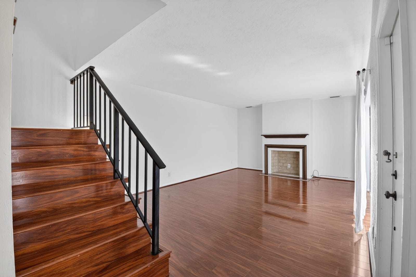 1423 SW 28th Avenue 11 B — photo 6