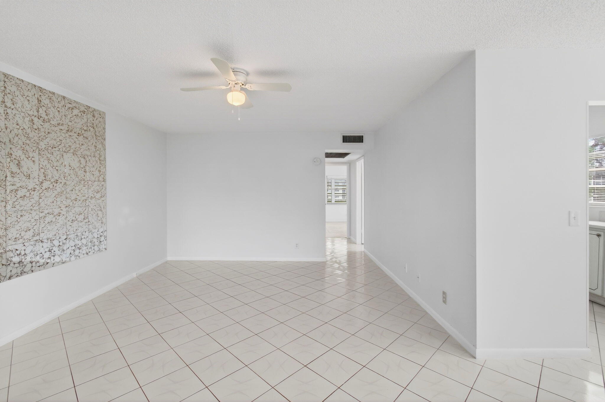 360 Fanshaw I — photo 4