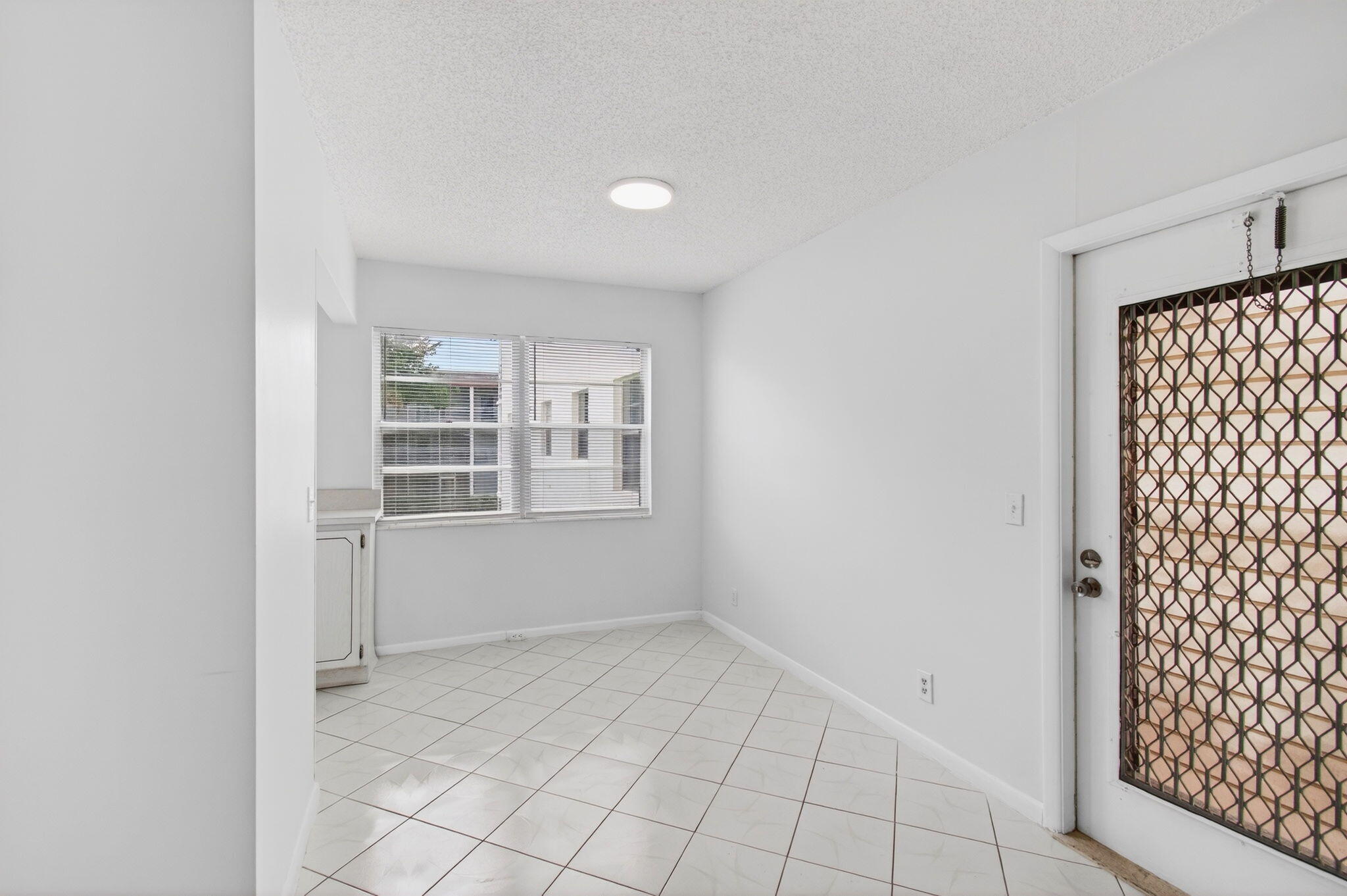 360 Fanshaw I — photo 6