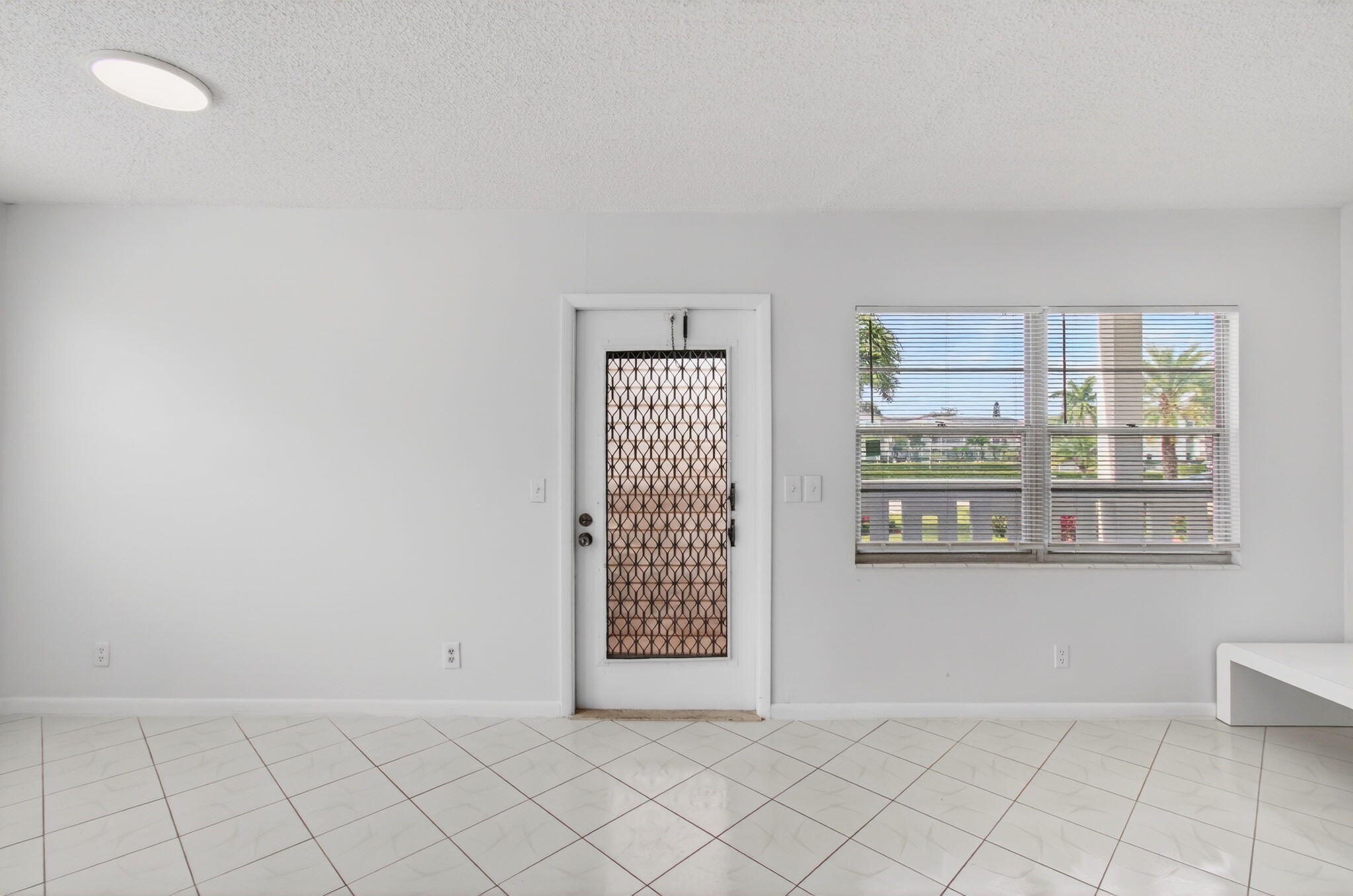 360 Fanshaw I — photo 8