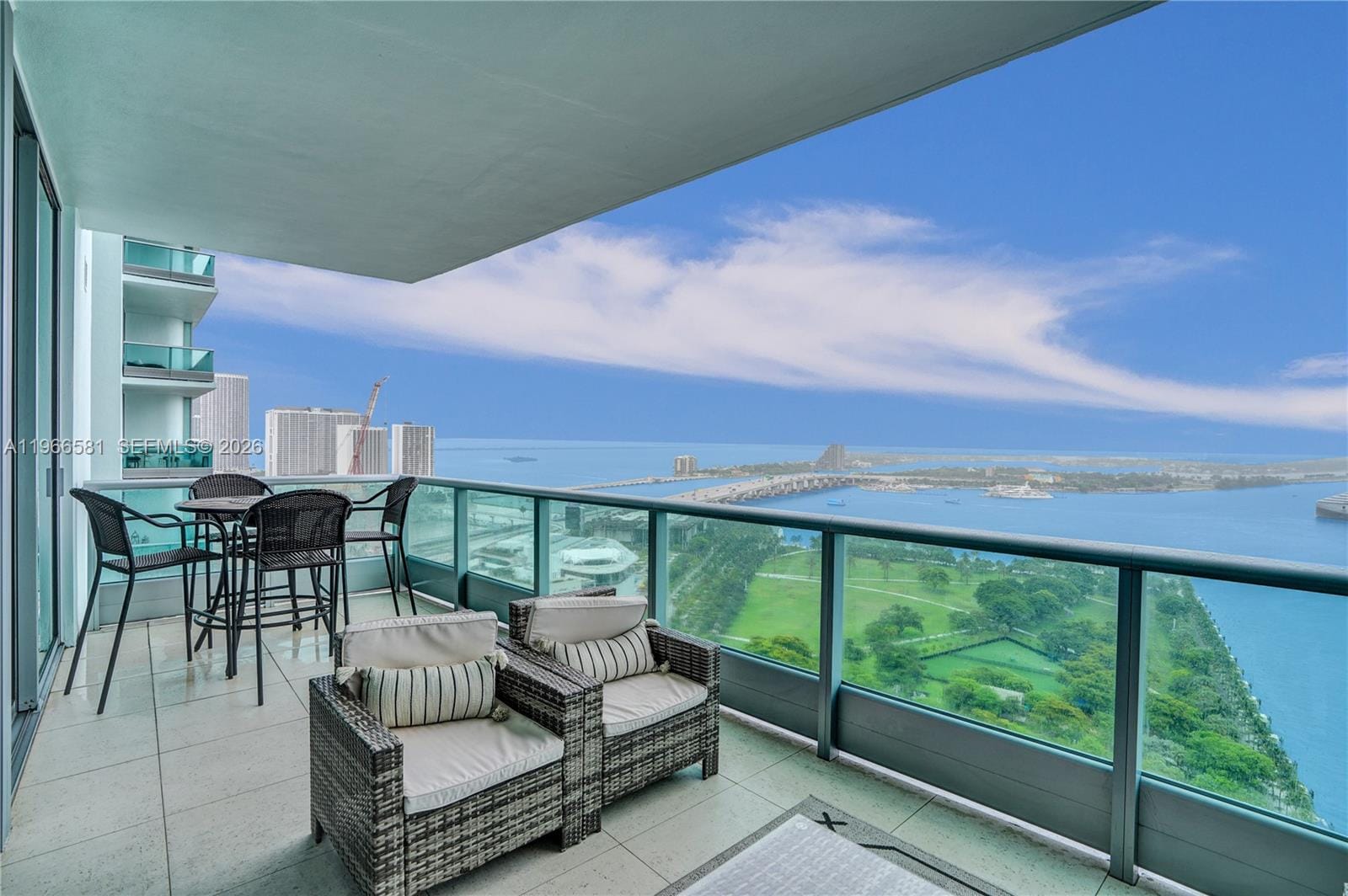 900 Biscayne Boulevard 2907, Miami, FL 33132 photo 2