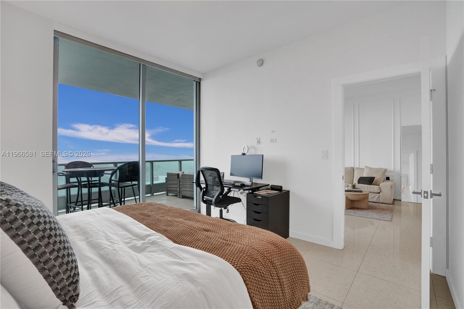 900 Biscayne Boulevard 2907, Miami, FL 33132 photo 18