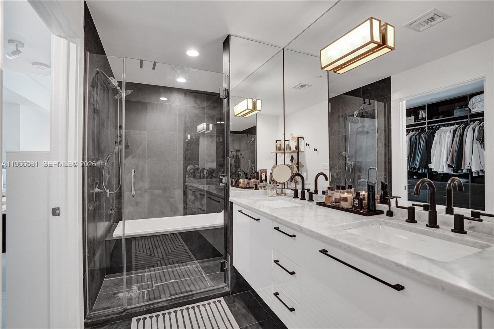 900 Biscayne Boulevard 2907, Miami, FL 33132 photo 23