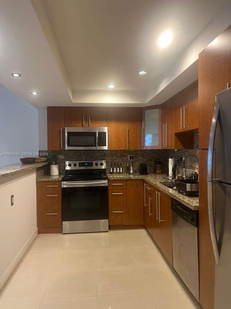 19380 Collins Avenue 808 — photo 8