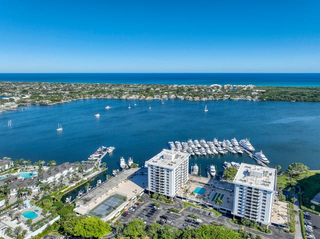 1208 Marine Way G4, sold in Old Port Cove, North Palm Beach, FL