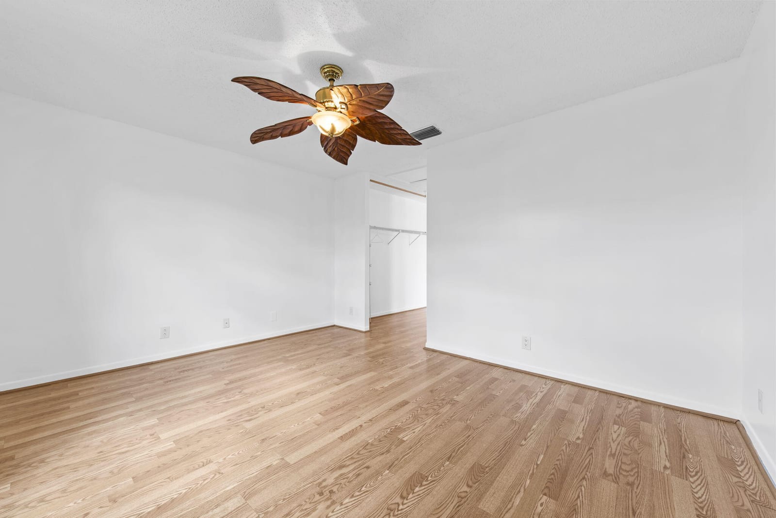 5249 Berwyn Street — photo 11
