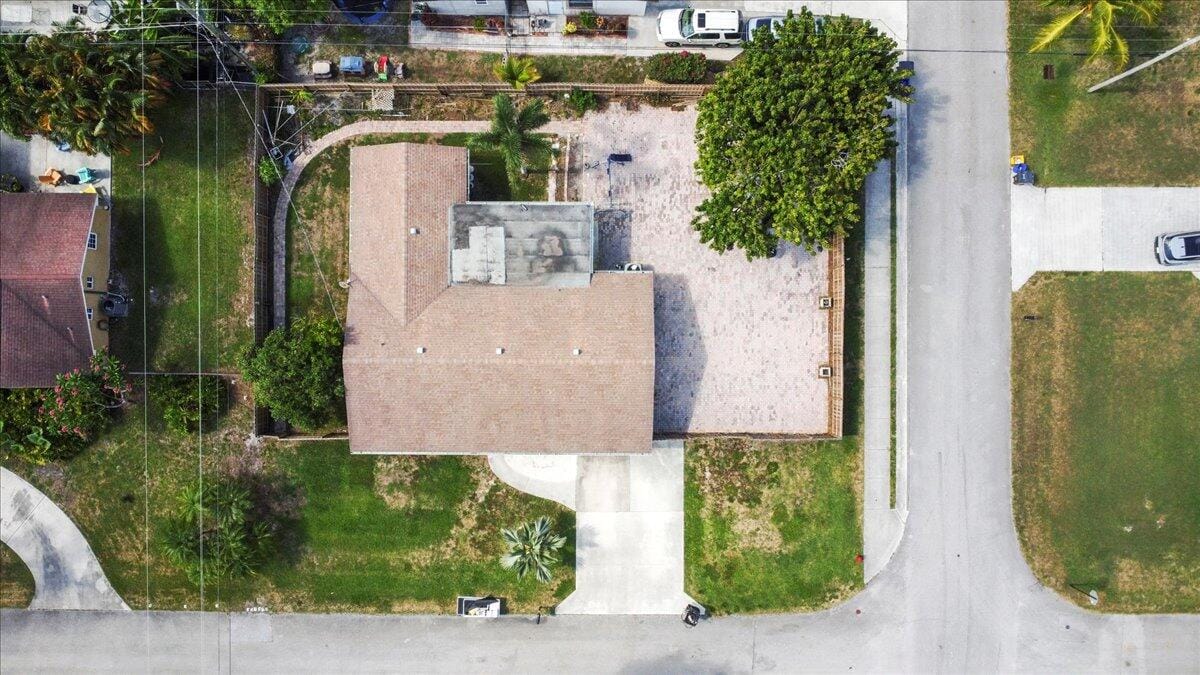 9110 Banquet Way, Lake Worth, FL 33467 photo 23