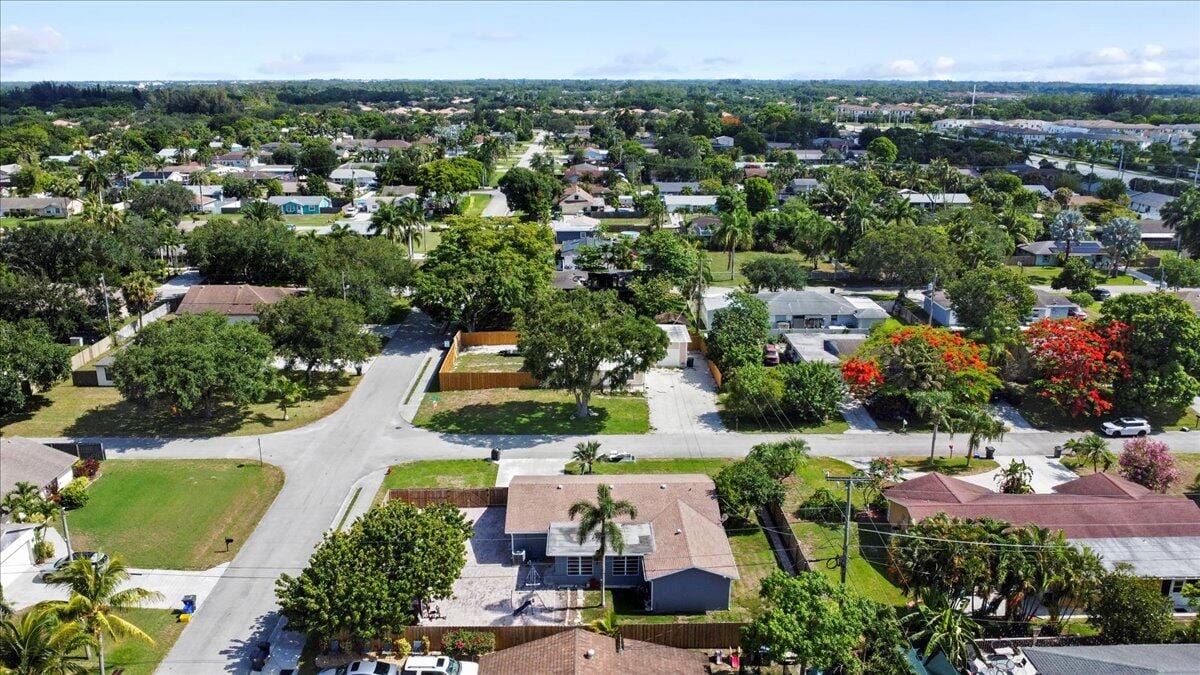 9110 Banquet Way, Lake Worth, FL 33467 photo 27