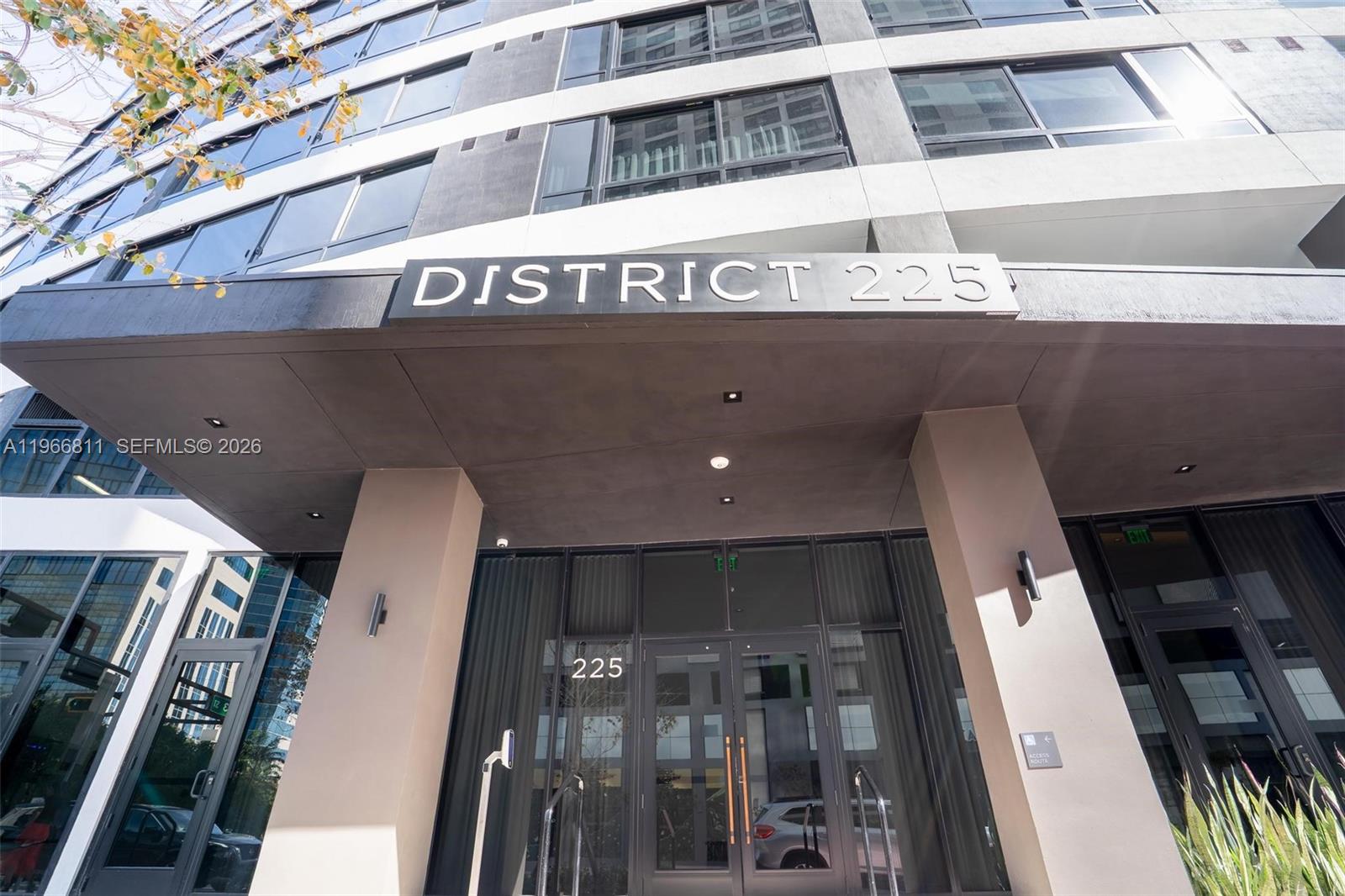 225 N Miami Avenue 3307 — photo 12