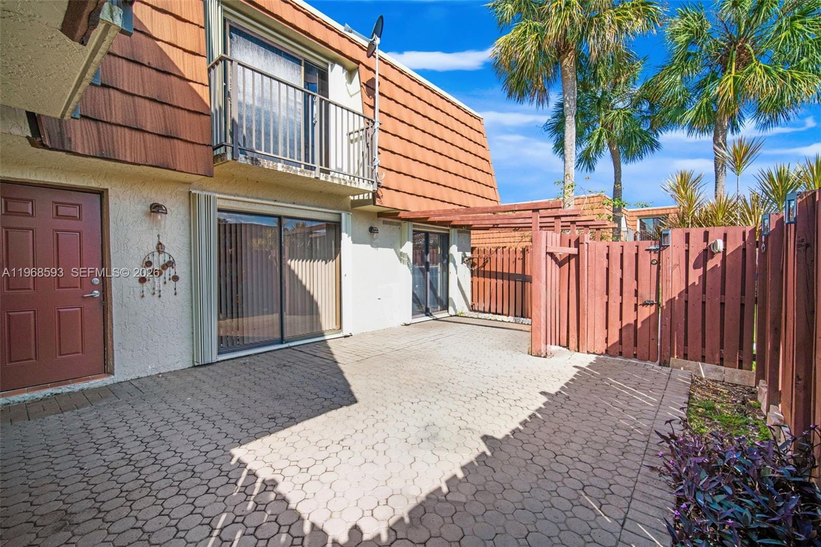 1171 SW 118th Terrace, Davie, FL 33325 photo 2