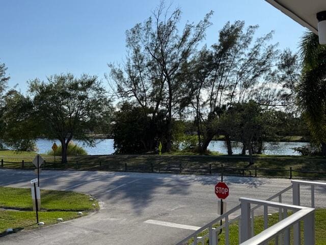 2840 Lake Osborne Drive 202, Lake Worth Beach, FL 33461
