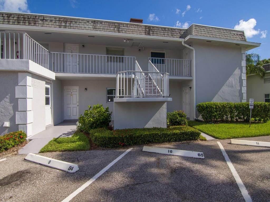 1166 6th Avenue B7, Vero Beach, FL 32960 photo 2