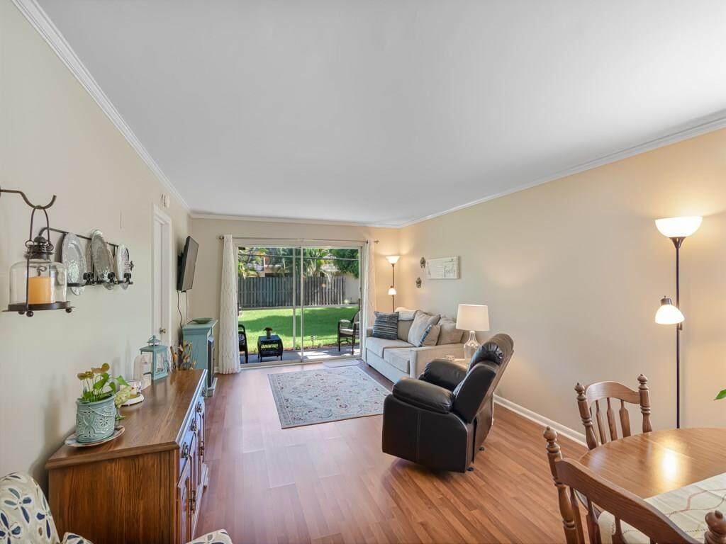 1166 6th Avenue B7, Vero Beach, FL 32960 photo 5
