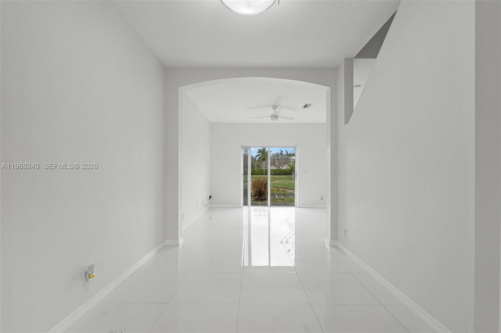 4722 Lago Vista Drive — photo 8