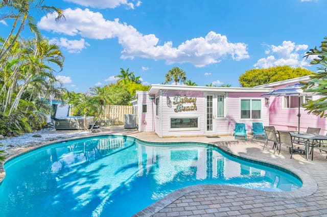 3218 Palm Drive, sold in Trade Winds Estates First Add, Delray Beach, FL