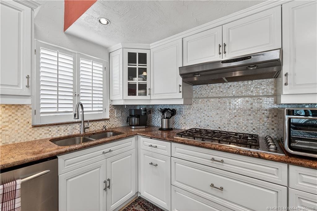 1811 Bayshore Drive, Fort Pierce, FL 34949 photo 22