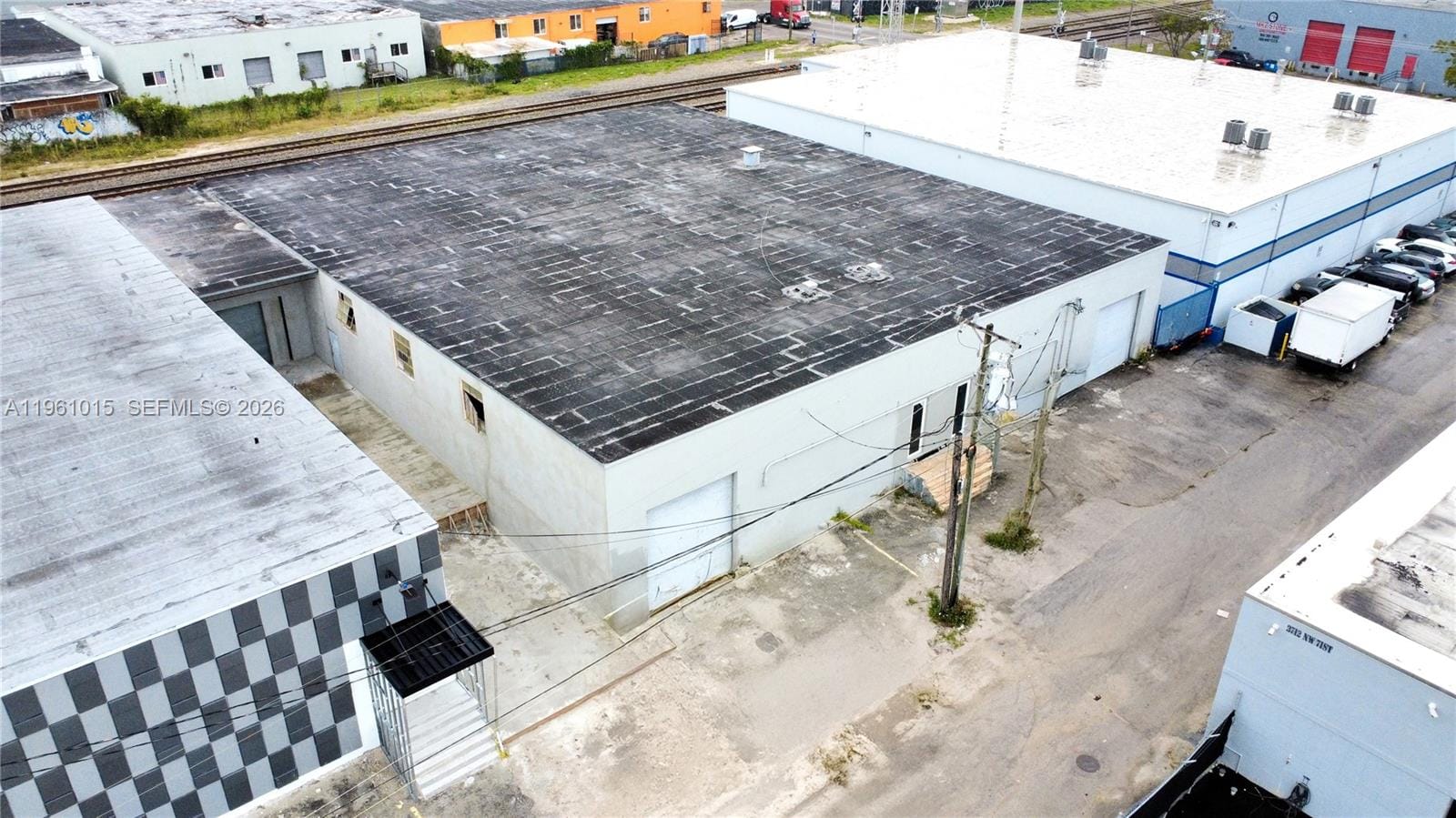 7000 NW 37th Court, Hialeah, FL 33147 photo 6