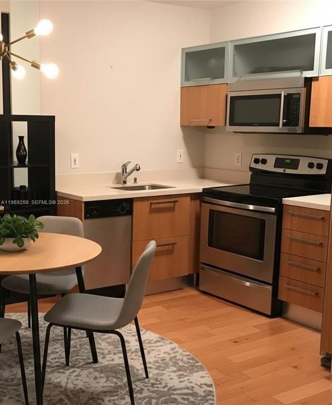 719 Meridian Avenue 7 — photo 4