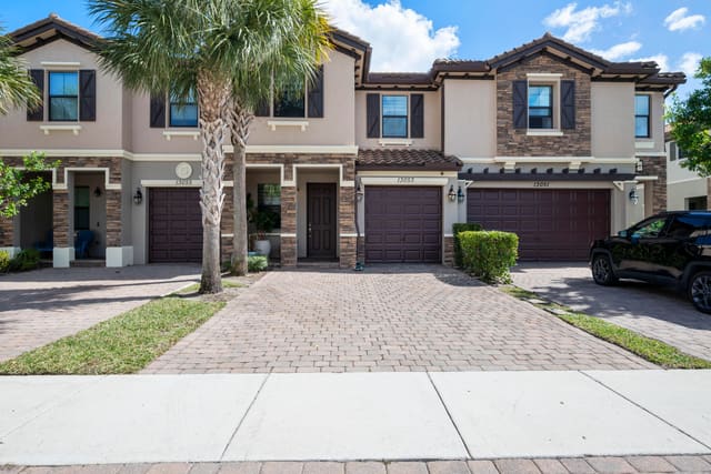 13053 Anthorne Lane, sold in Cambria Parc, Boynton Beach, FL