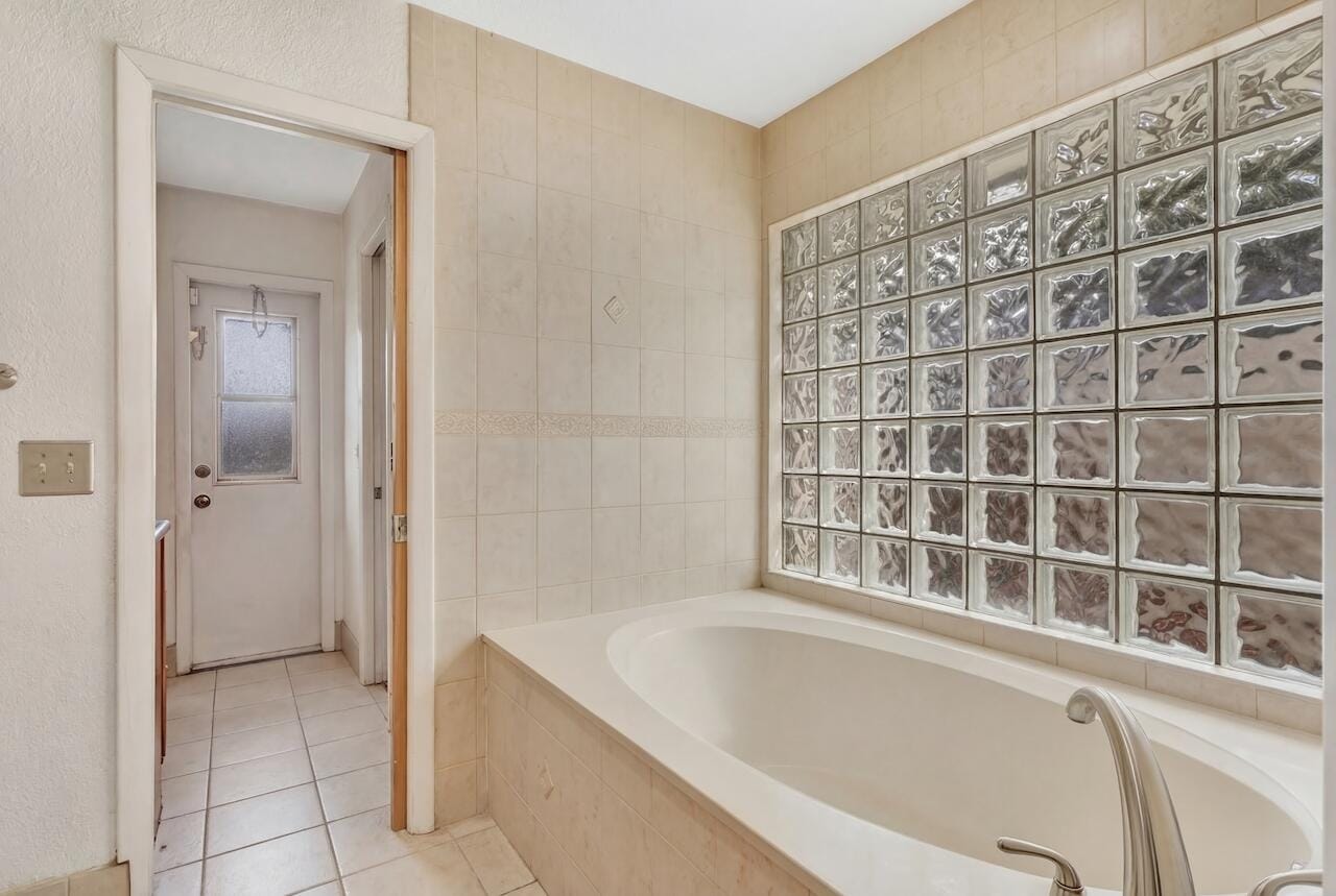 1280 NW 114th Avenue, Coral Springs, FL 33071 photo 10