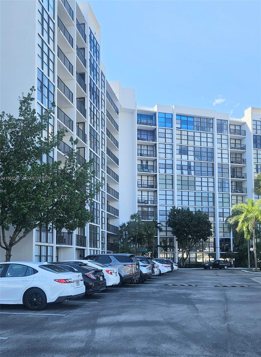 1000 Parkview Drive 605, Hallandale Beach, FL 33009, Hallandale Beach